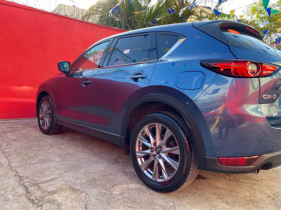 Imagen de Mazda en buen estado